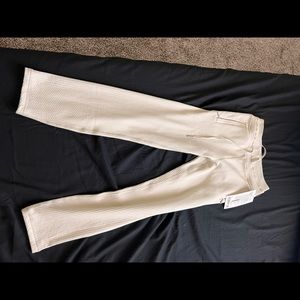 Lululemon engineered joggers in white size 2